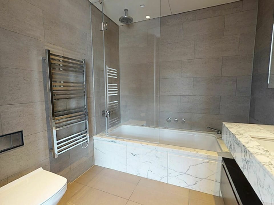 Property, Bathtub, Building, Interior Design, Flooring, Floor, Wood, Shade