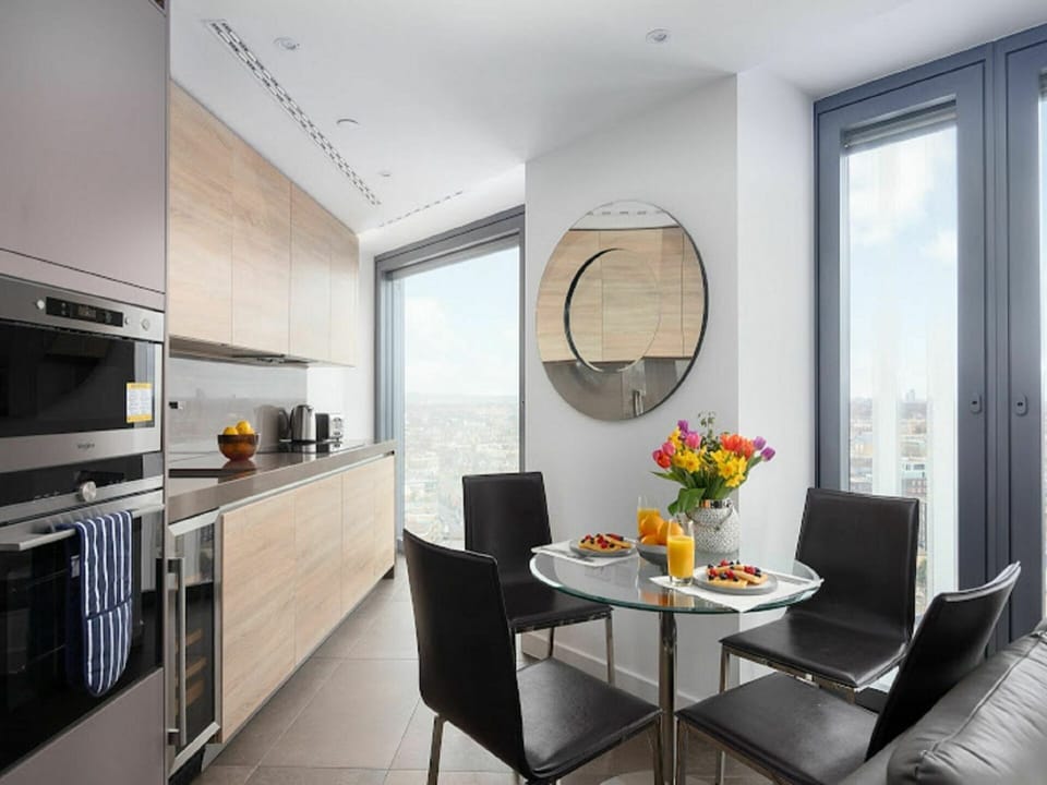 Furniture, Property, Table, Cabinetry, Flower, Chair, Wood, Countertop, Interior Design, Kitchen Appliance