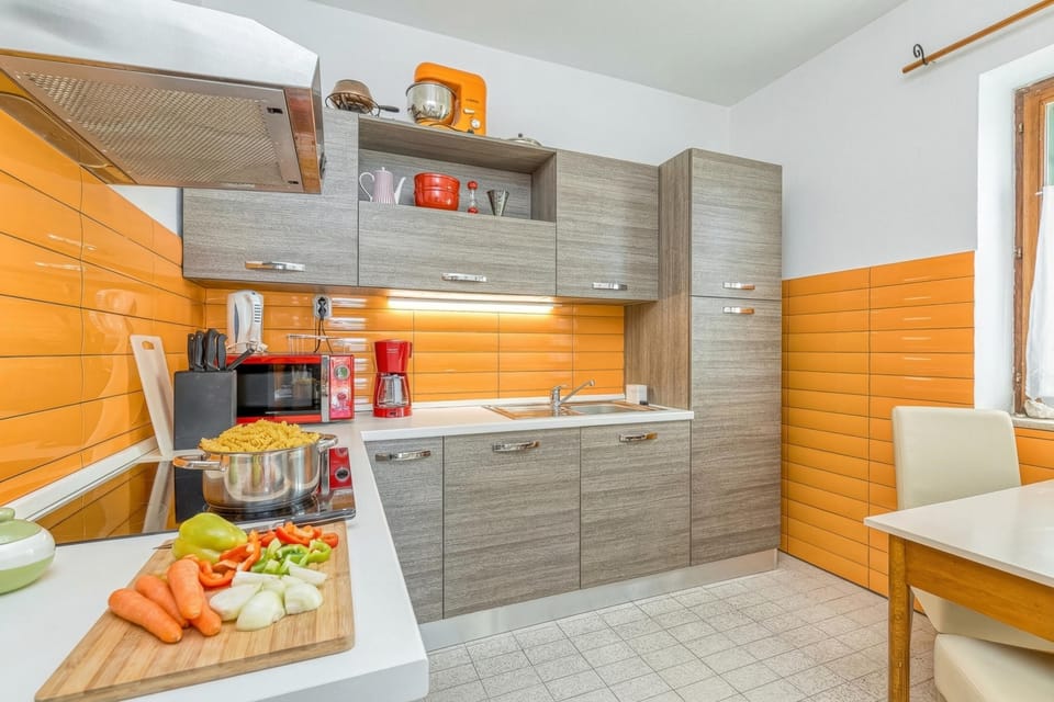 Kitchen and dining area