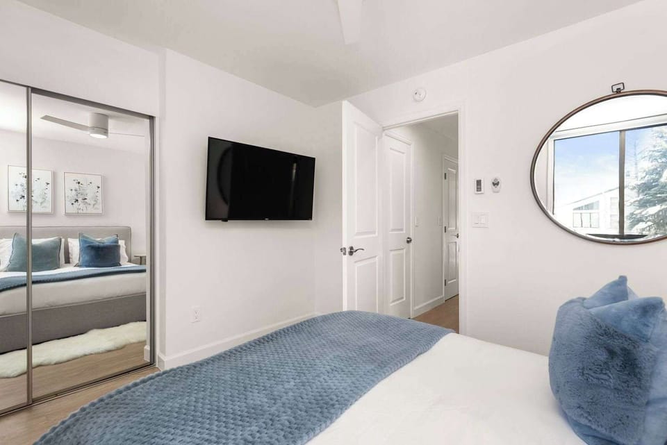 Third bedroom with flat screen TV