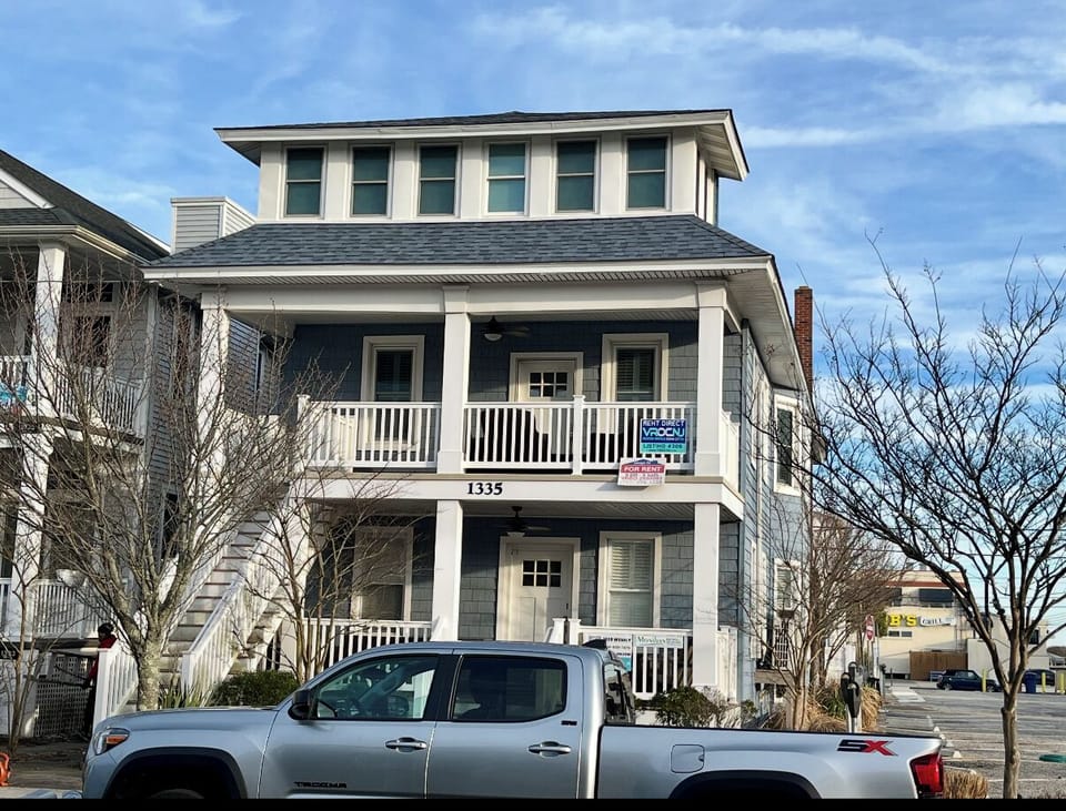 1335 Wesley Ave. 1.5 blocks to beach and boardwalk.  9 Bedrooms & 5 Bathrooms