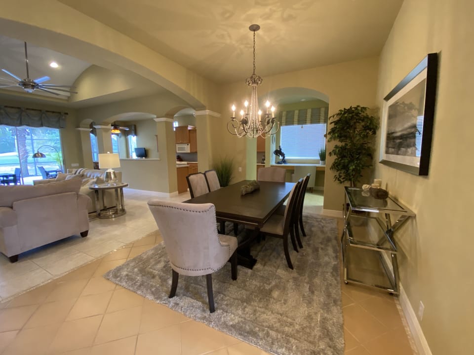 Spacious Dining Area
