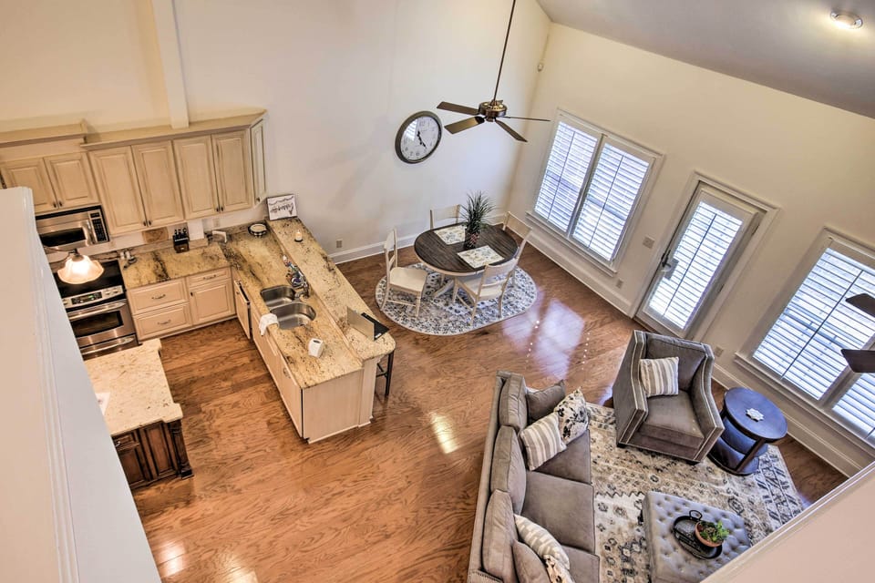 Living Room | Dining Room | Kitchen