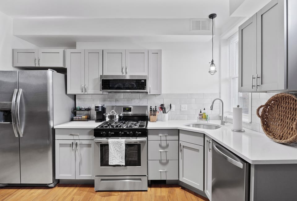 Fully equipped kitchen