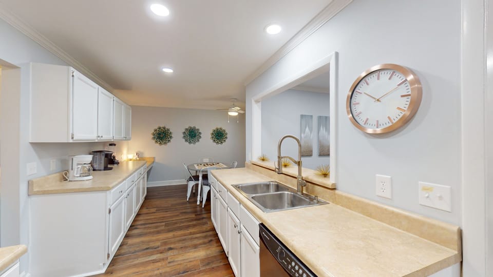 Fully Stocked Kitchen