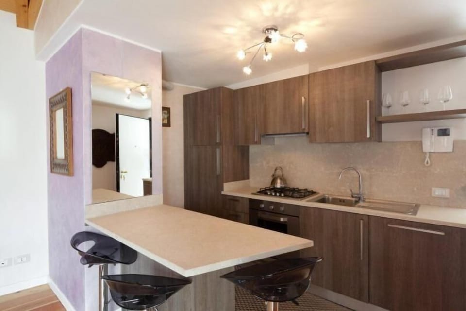 Fully equipped kitchen