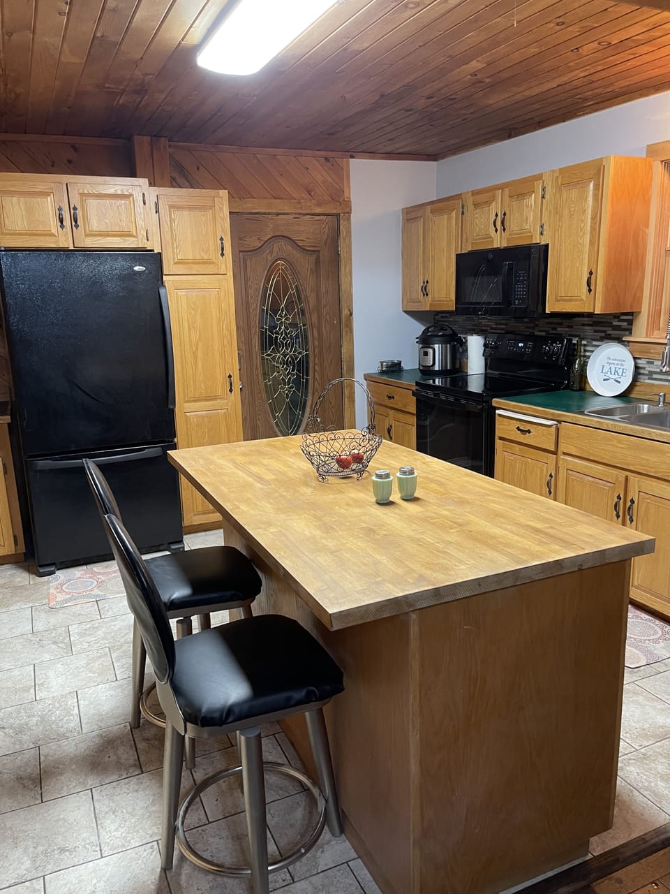 upstairs kitchen, 2 barstools, airfryer , instapot, griddle, toaster, coffee cen