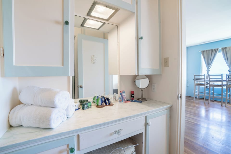 Forgot shower essentials.. we got you covered 