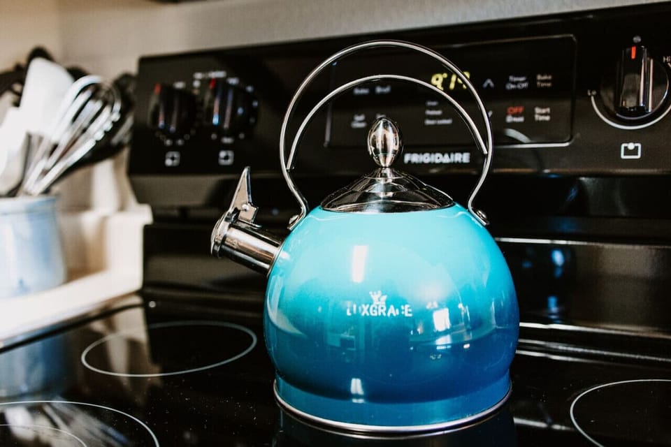 Hot Water Kettle