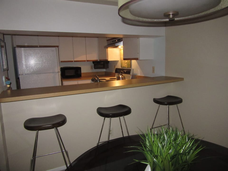 View looking into the kitchen