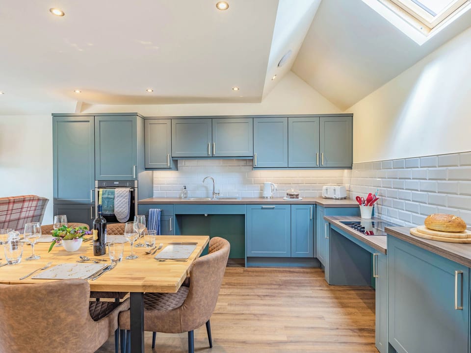 Kitchen/diner | The Old Stables - Castle Chase Cottages, Ayston, Nr Uppingham