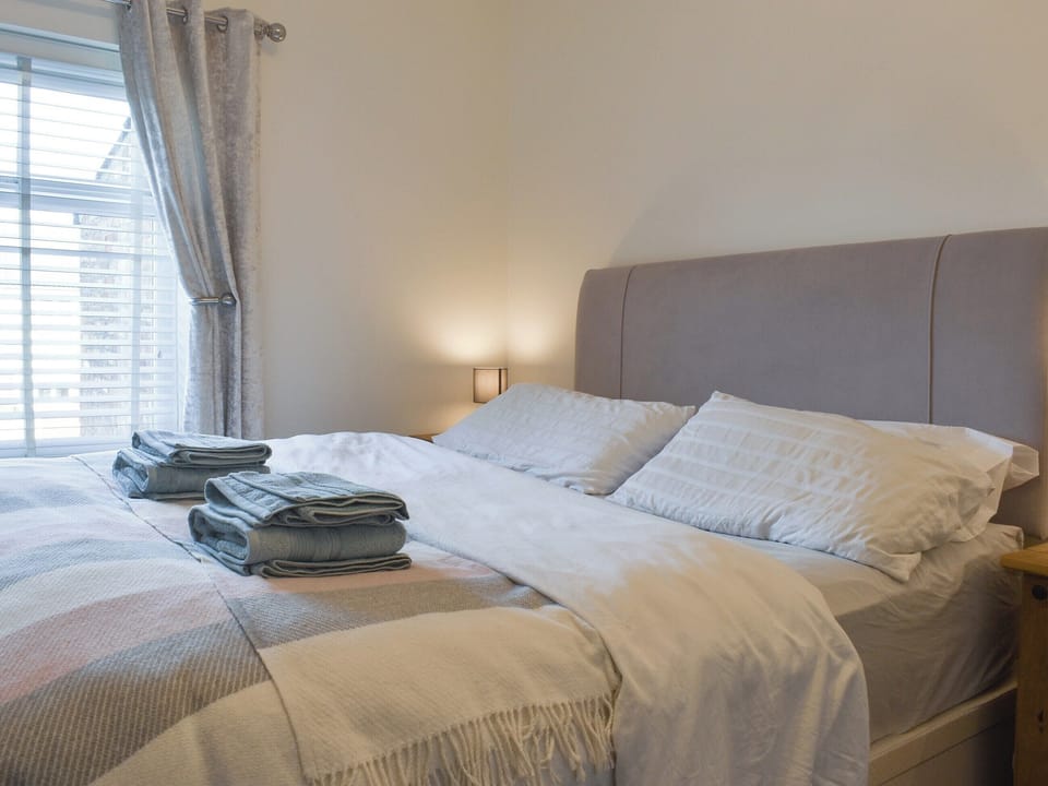 Double bedroom (King Size) | Sandend, Lytham