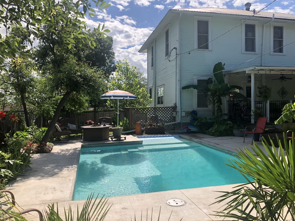 Enjoy your private oasis complete with BBQ and pool !