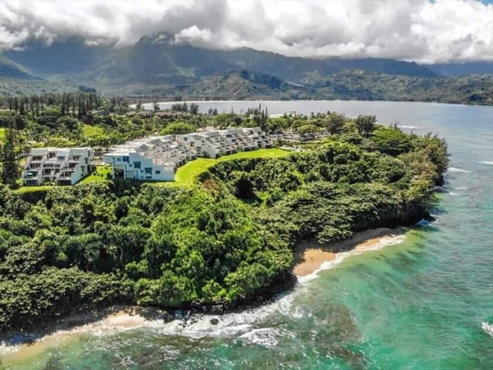 Aerial Photo of Pu'u Poa Condominiums