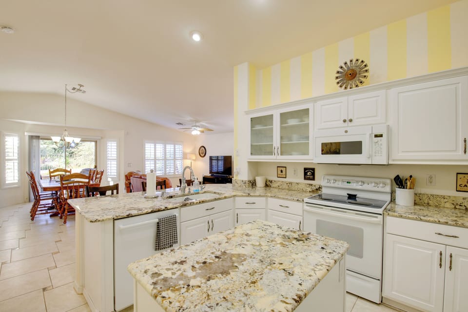 Kitchen | Fully Equipped | Cooking Basics