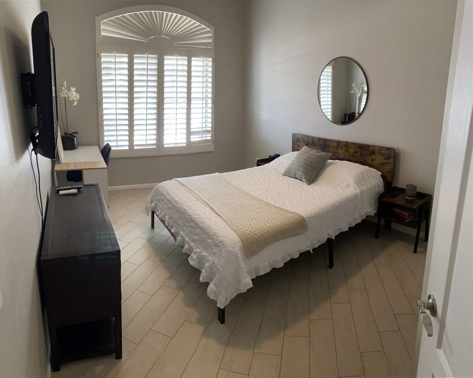 Queen Bedroom with Walk-in Closet. 
