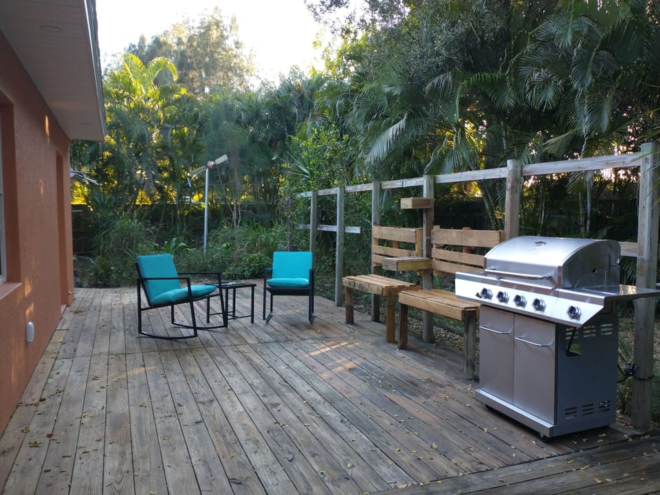 Private back deck