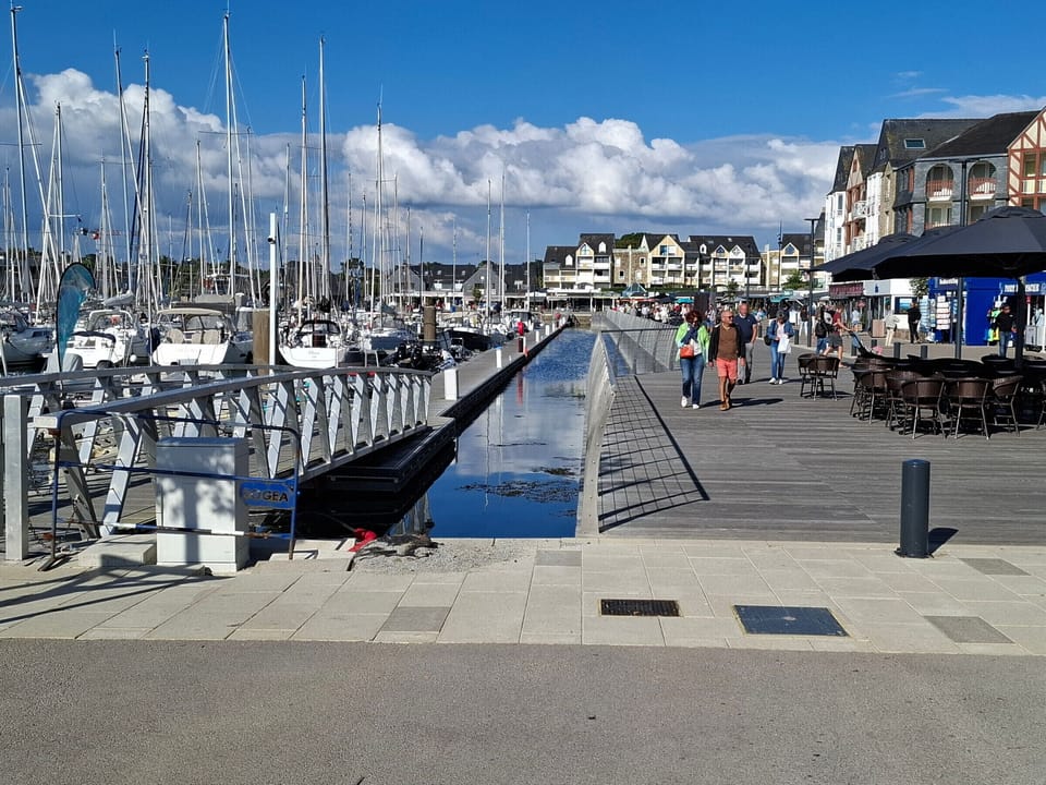 Marina