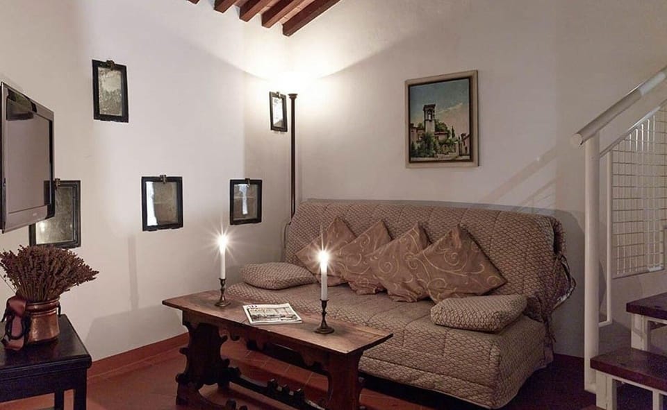 Living area. living room