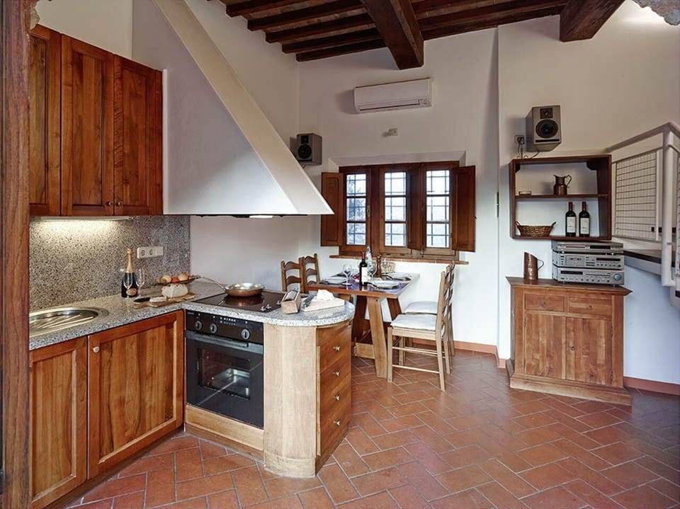 Kitchen area. living dining room