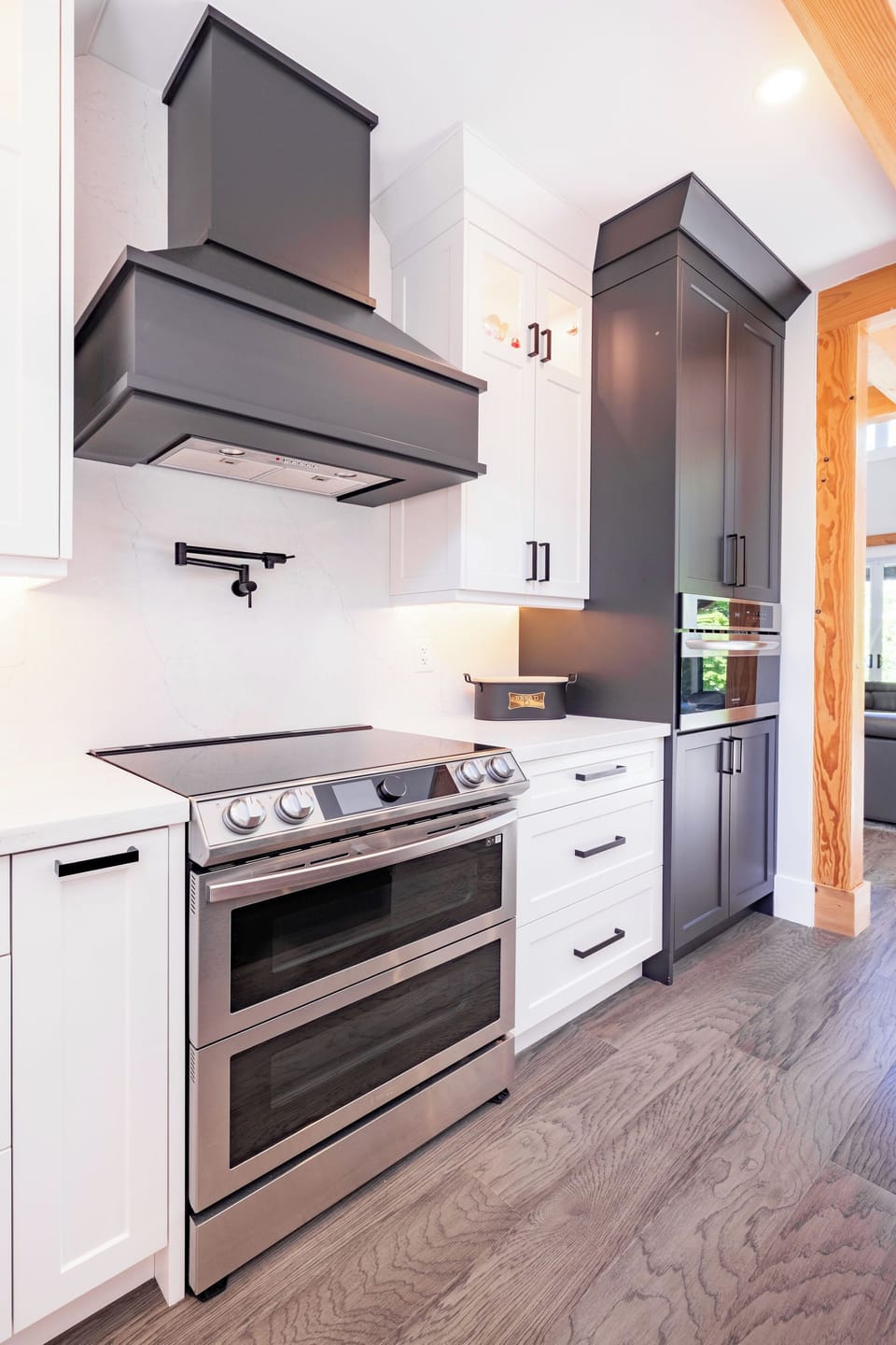 Kitchen with 10 foot quartz island and 16 feet high ceilings 