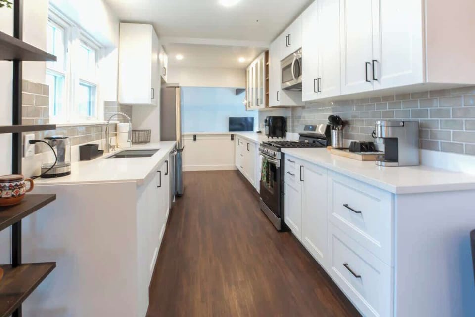 Upgraded kitchen with everything you need to cook and bake!