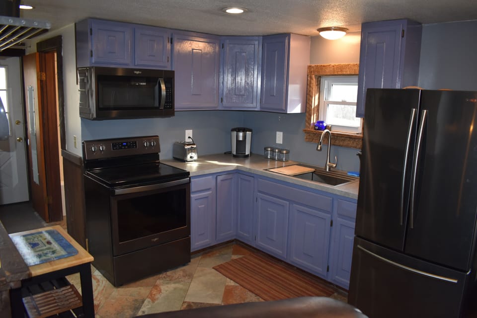 This full kitchen provides practically all of the comforts of home!