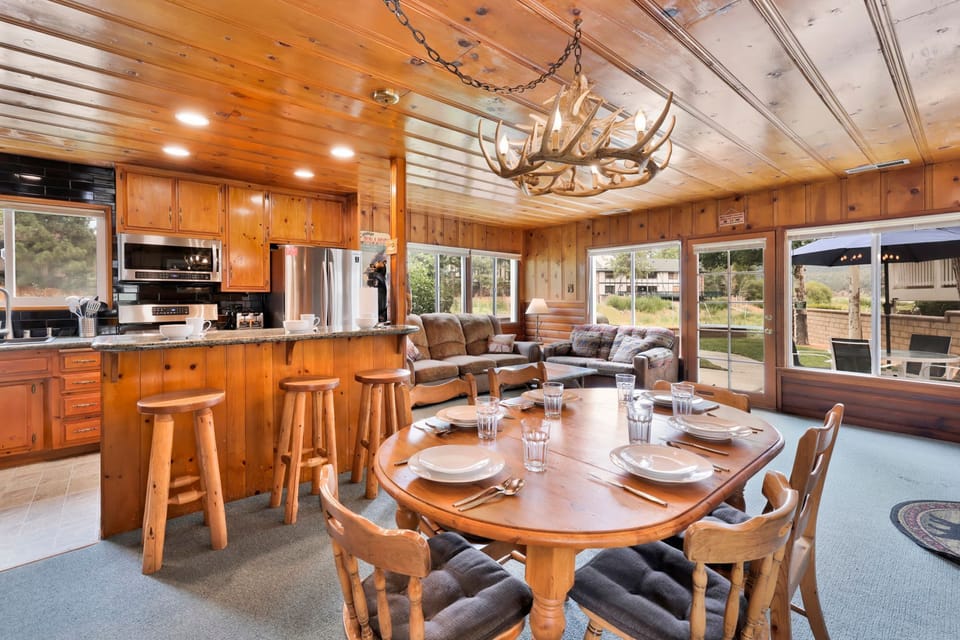 Inviting dining area designed for comfort and connection. The space feels open and airy, with a warm atmosphere that makes everyday meals and special gatherings equally enjoyable.