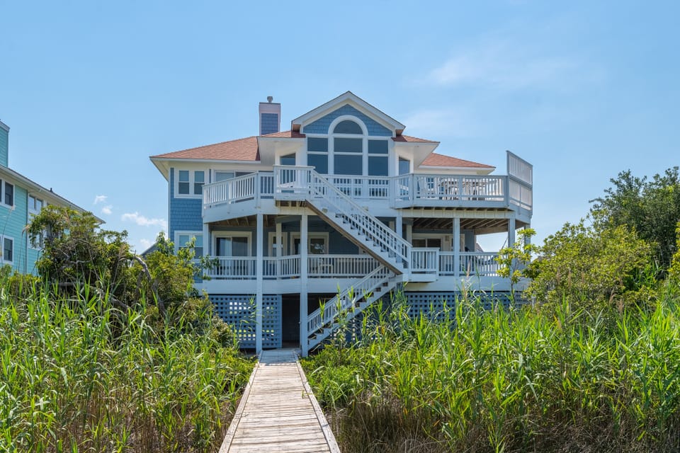 Rear Exterior of Kings Landing Walkway to the Canal