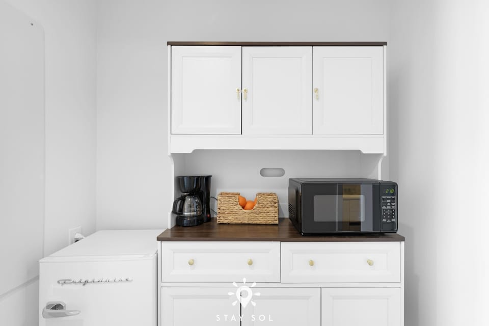 Kitchenette