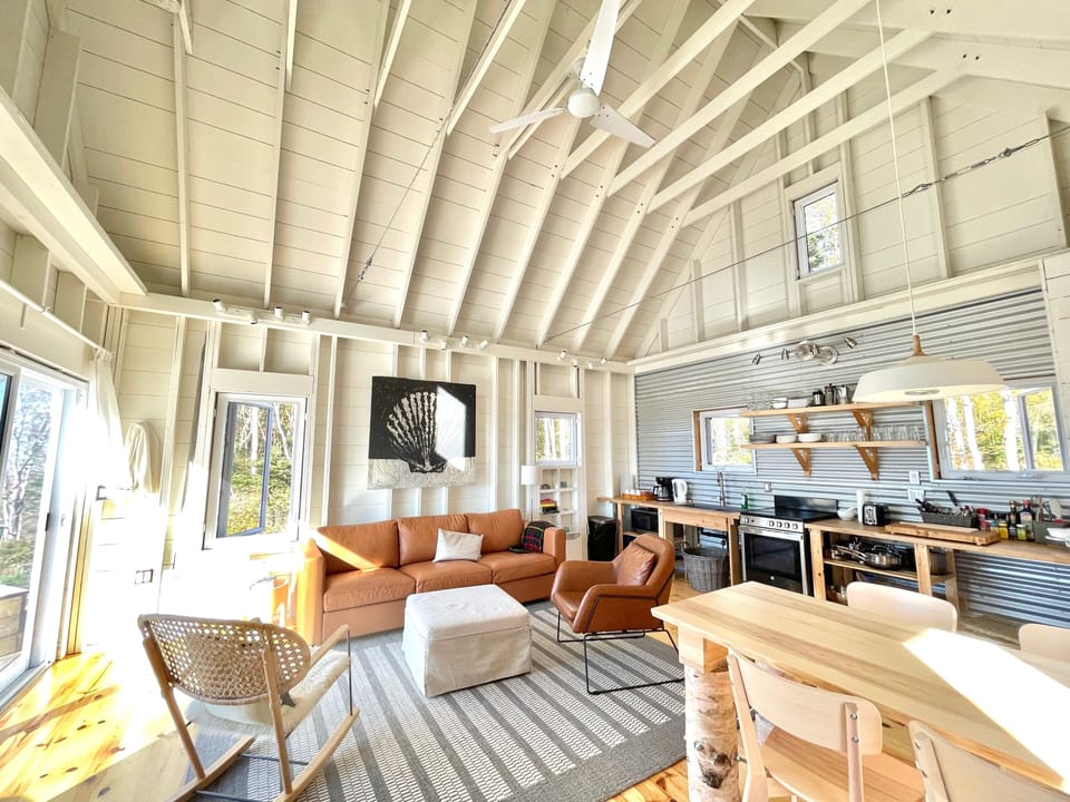 bright, spacious living area