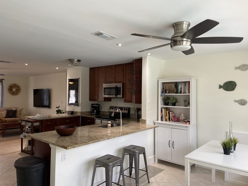 Open kitchen layout