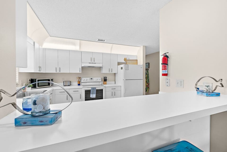 Breakfast bar overlooking the kitchen