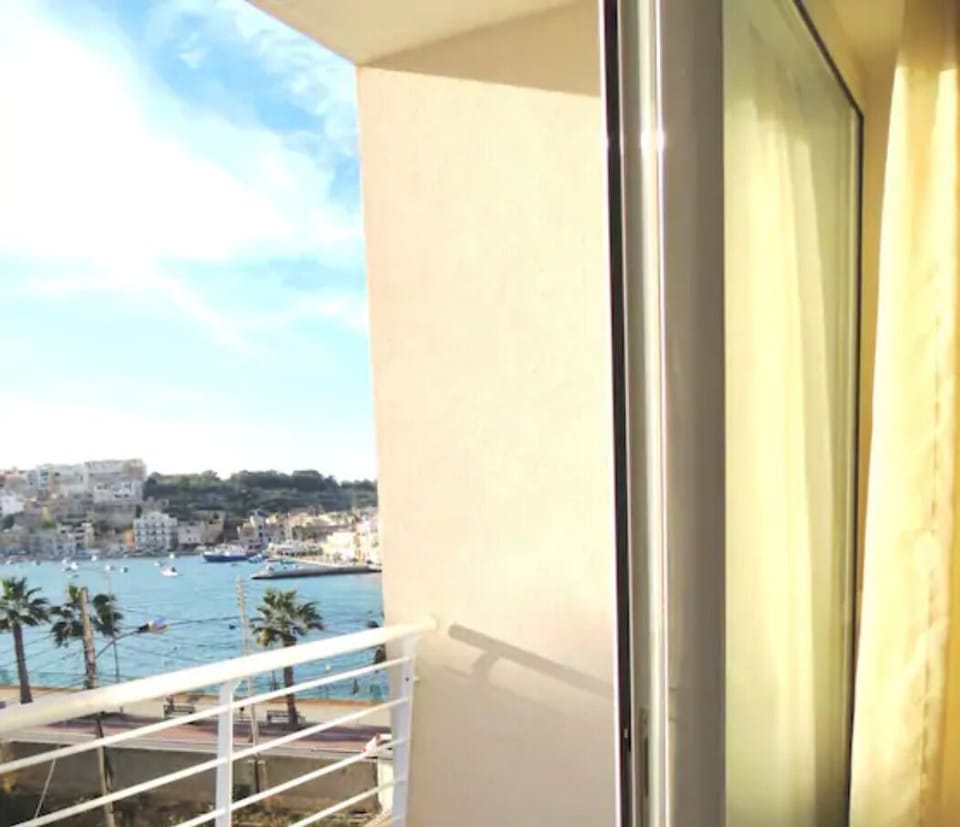 Side sea-view from balcony