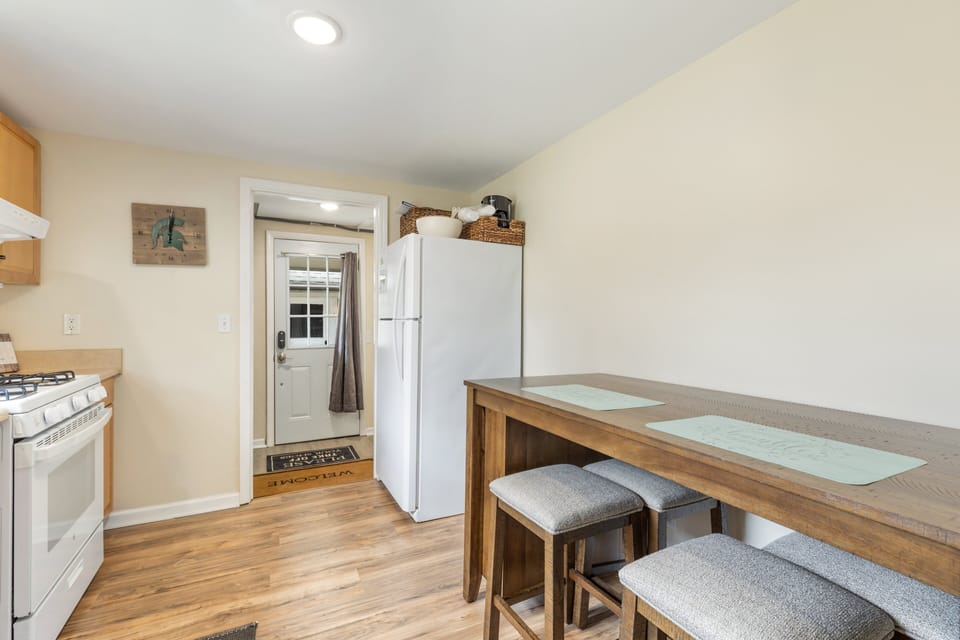 Kitchen dining table with seating for 4