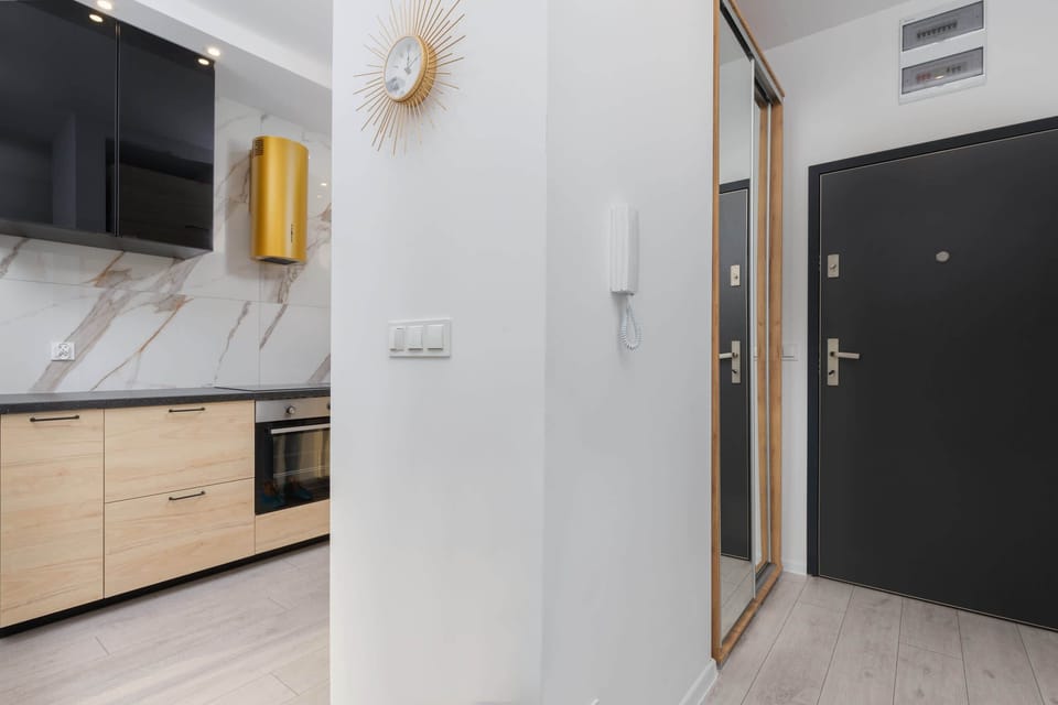 Kitchenette with dining table. 