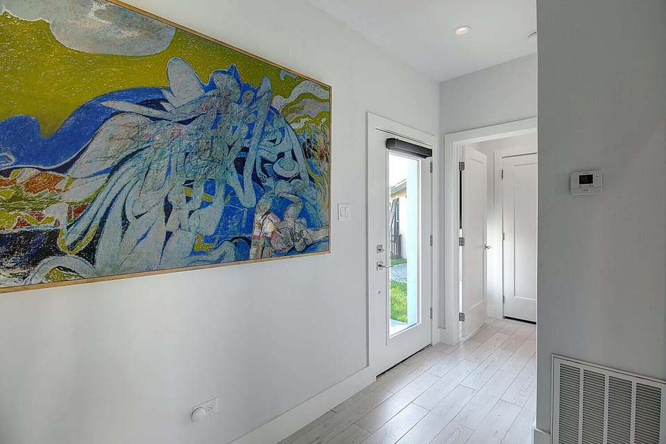 Hallway - Hallway with outdoor access