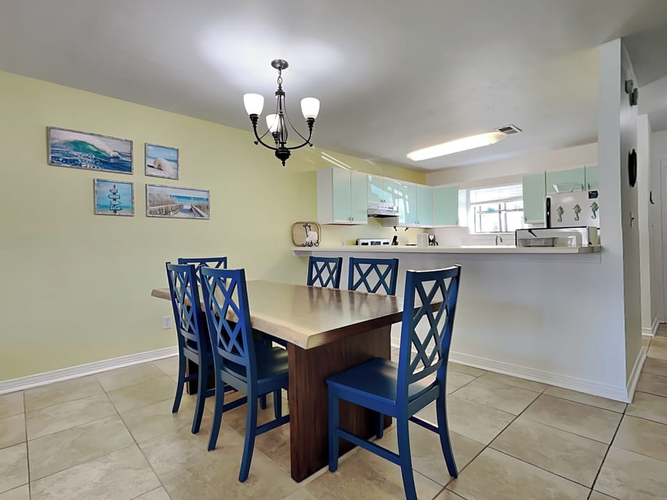 Dining Area - First Floor