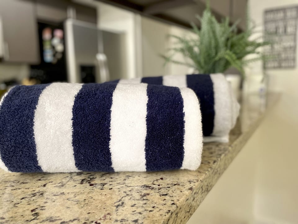Pool towels