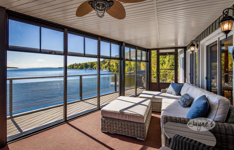 Screened Sun Room