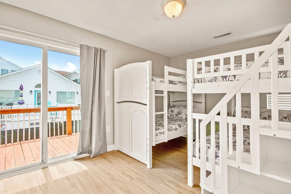 Bunk room