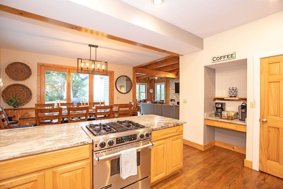 Gas Stove & Convection oven. 
