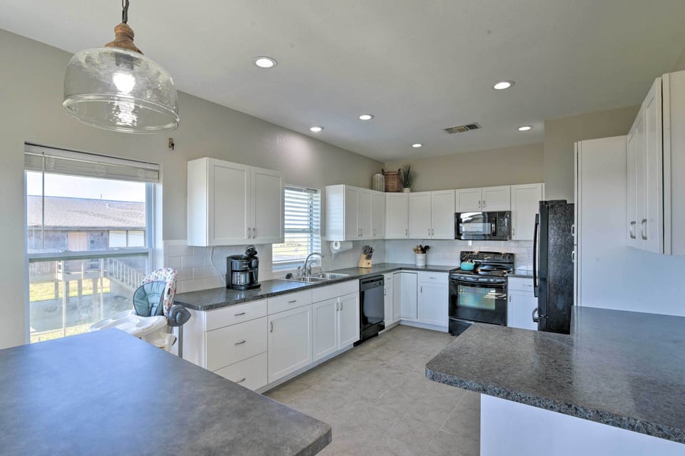 Kitchen | Fully Equipped | Cooking Basics