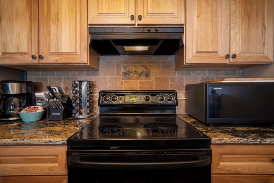 SWP Silverado C101 kitchen