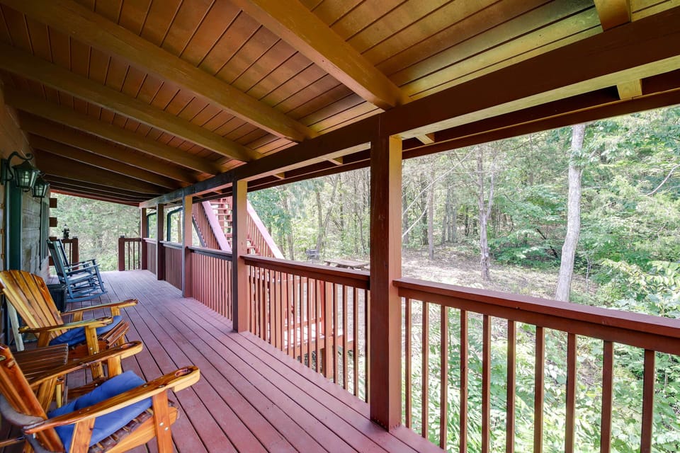 Wraparound Deck