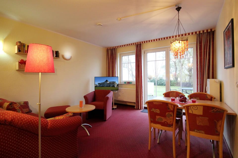 Small castle on Schmachter See - 90801 Apartment in Binz