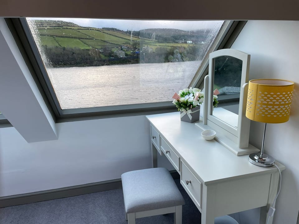 Attic room, Brownhill Reservoir view.