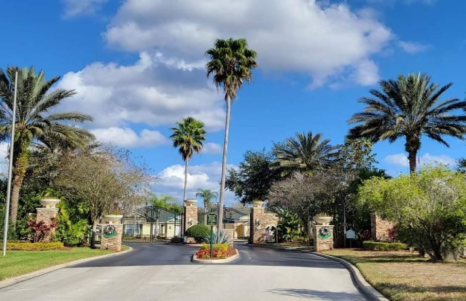 Gated Friendly Community 