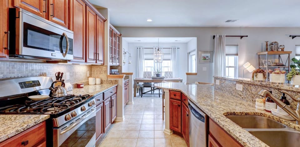 Kitchen 1
