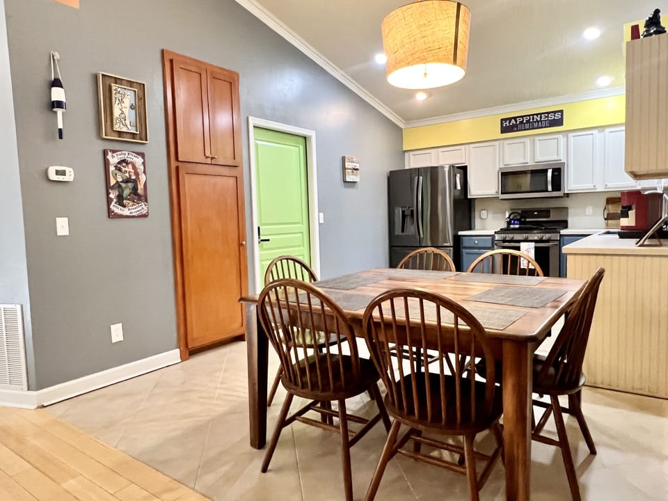 Fully equipped kitchen